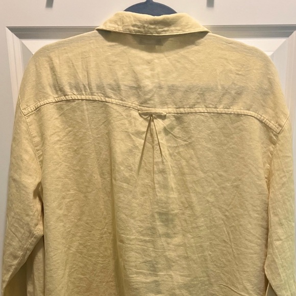 3/$19 Old Navy Linen-Blend Boyfriend Shirt - Picture 8 of 11
